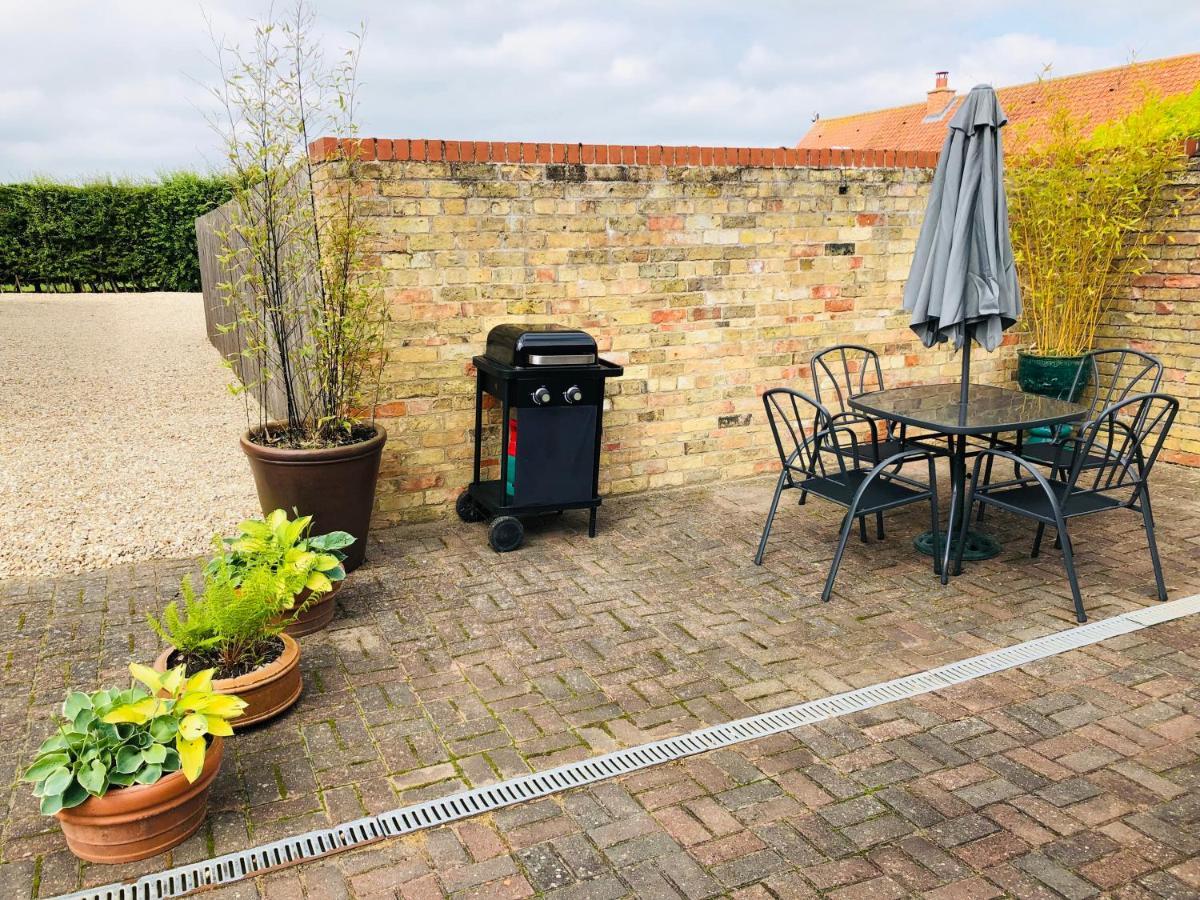 Charming Hen Cottage Countryside Retreat Lincoln Newball Eksteriør bilde
