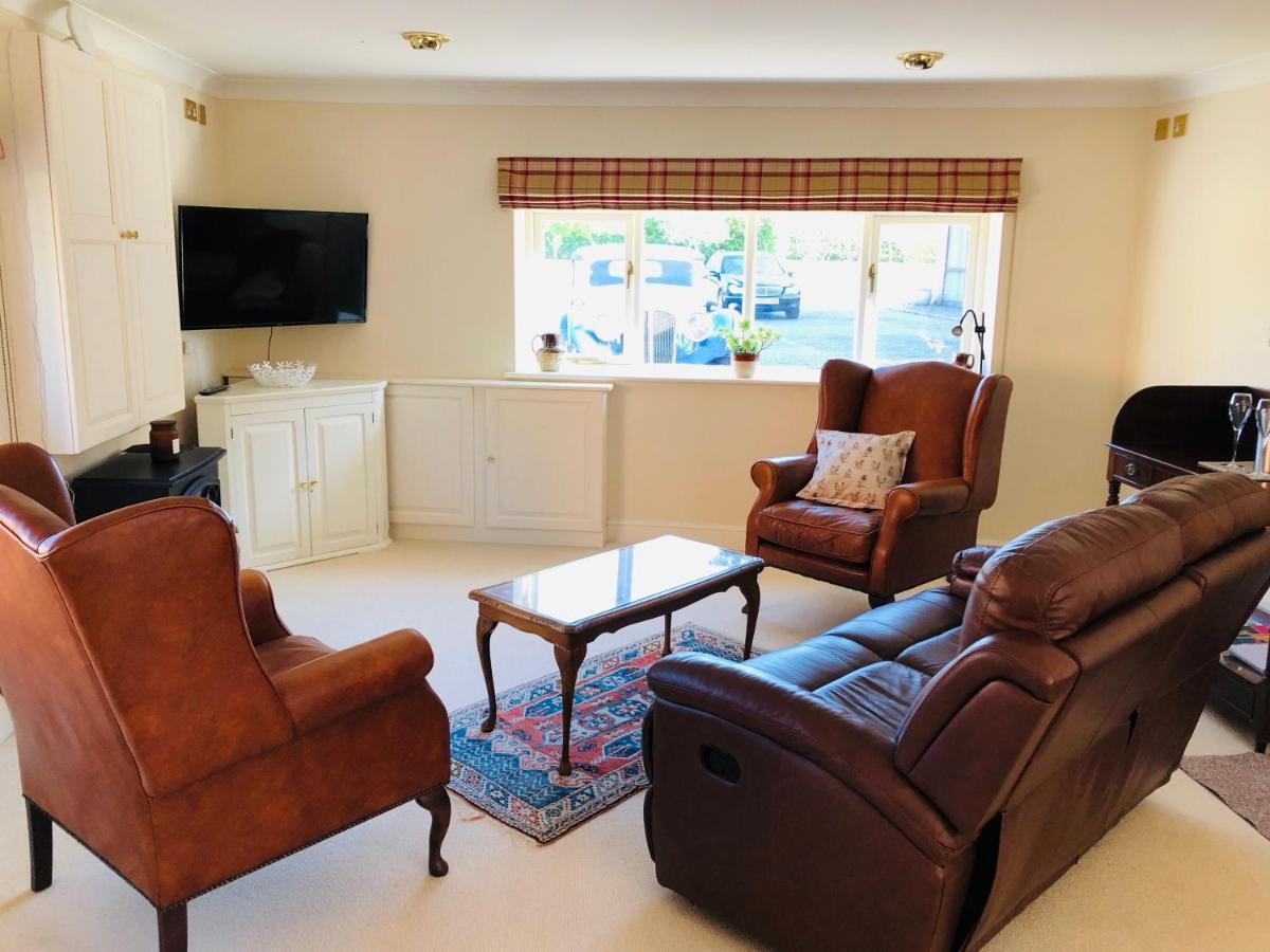 Charming Hen Cottage Countryside Retreat Lincoln Newball Eksteriør bilde